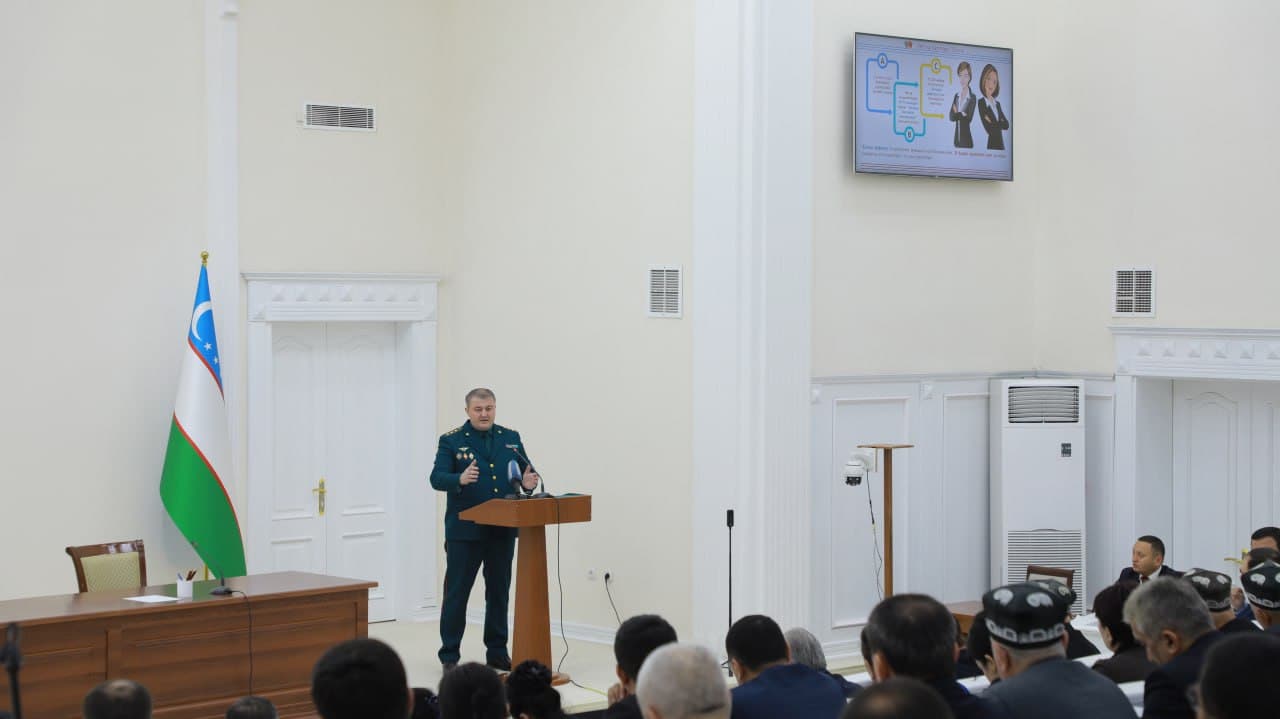 At the fifth session of the Regional Council of People's Deputies, Colonel Timur Ismailov, head of the DIA of Surkhandarya region, gave a report