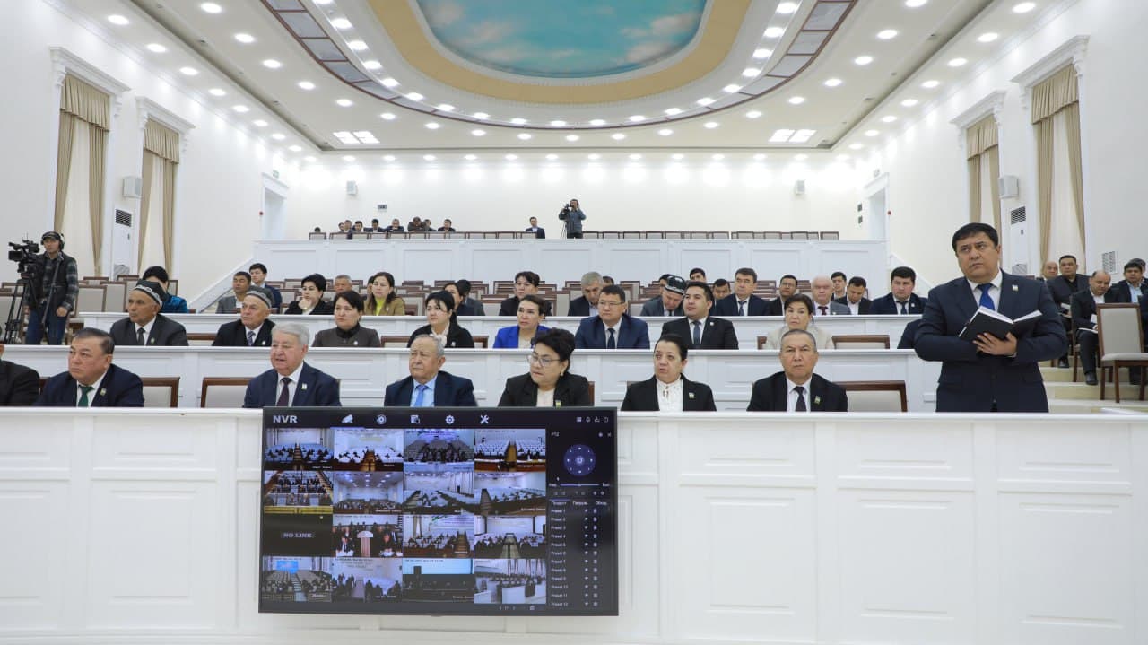 At the fifth session of the Regional Council of People's Deputies, Colonel Timur Ismailov, head of the DIA of Surkhandarya region, gave a report