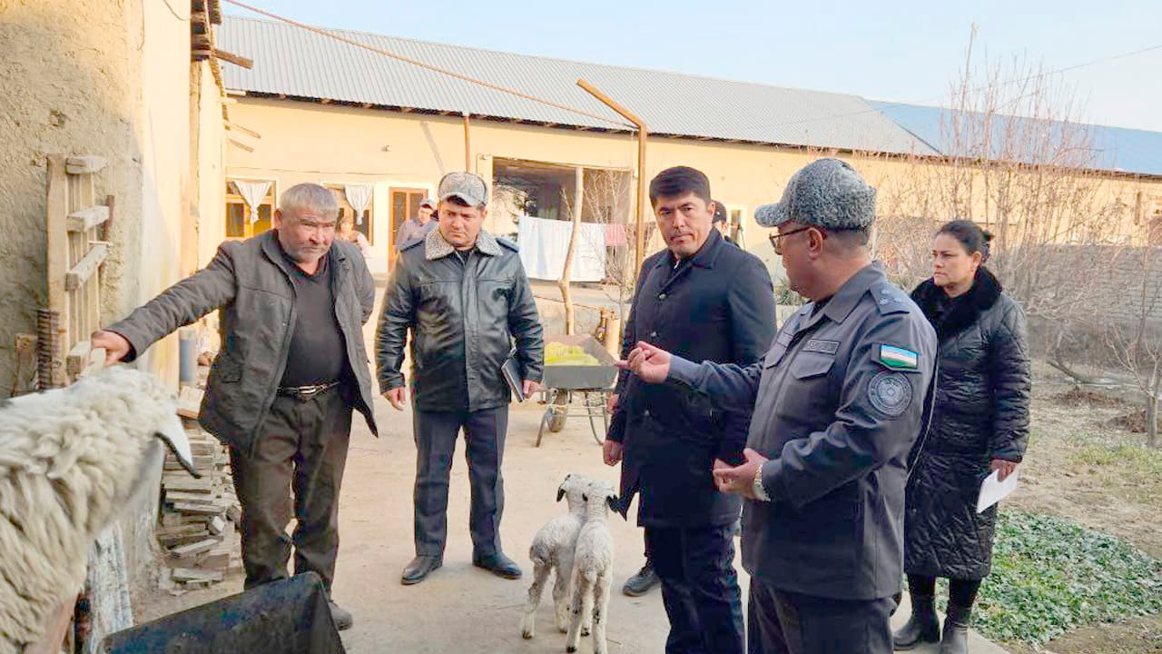 Buxoro viloyati Ichki ishlar boshqarmasi boshligʻi polkovnik Ikromjon Tursunov boshchiligida 3-sektorga qarashli Gʻijduvon tumanida amalga oshirilayotgan keng koʻlamli manzilli ishlar davom etmoqda