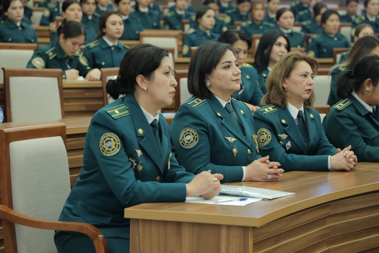 IIV Akademiyasida Xalqaro ilm-fan sohasidagi xotin-qizlar kuni munosabati bilan olima ayollar, taʼlim muassasasi professor-oʻqituvchilari va kursantlar ishtirokida davra suhbati boʻlib oʻtdi