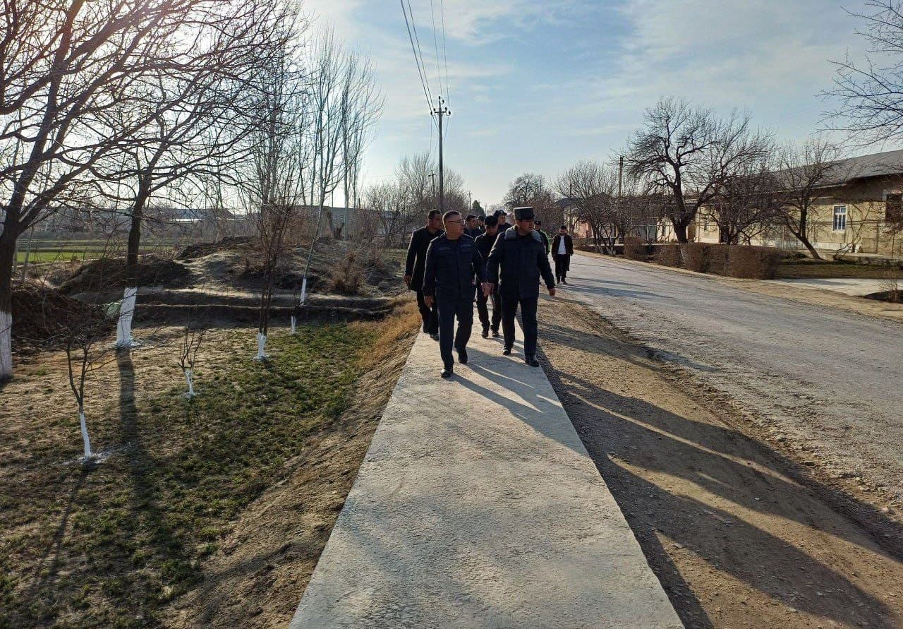 The head of the DIA of Bukhara region, Ikromjon Tursunov visited the "Tashlok" and "Okrabot" mahallas of the Gijduvan district to learn about the measures being implemented
