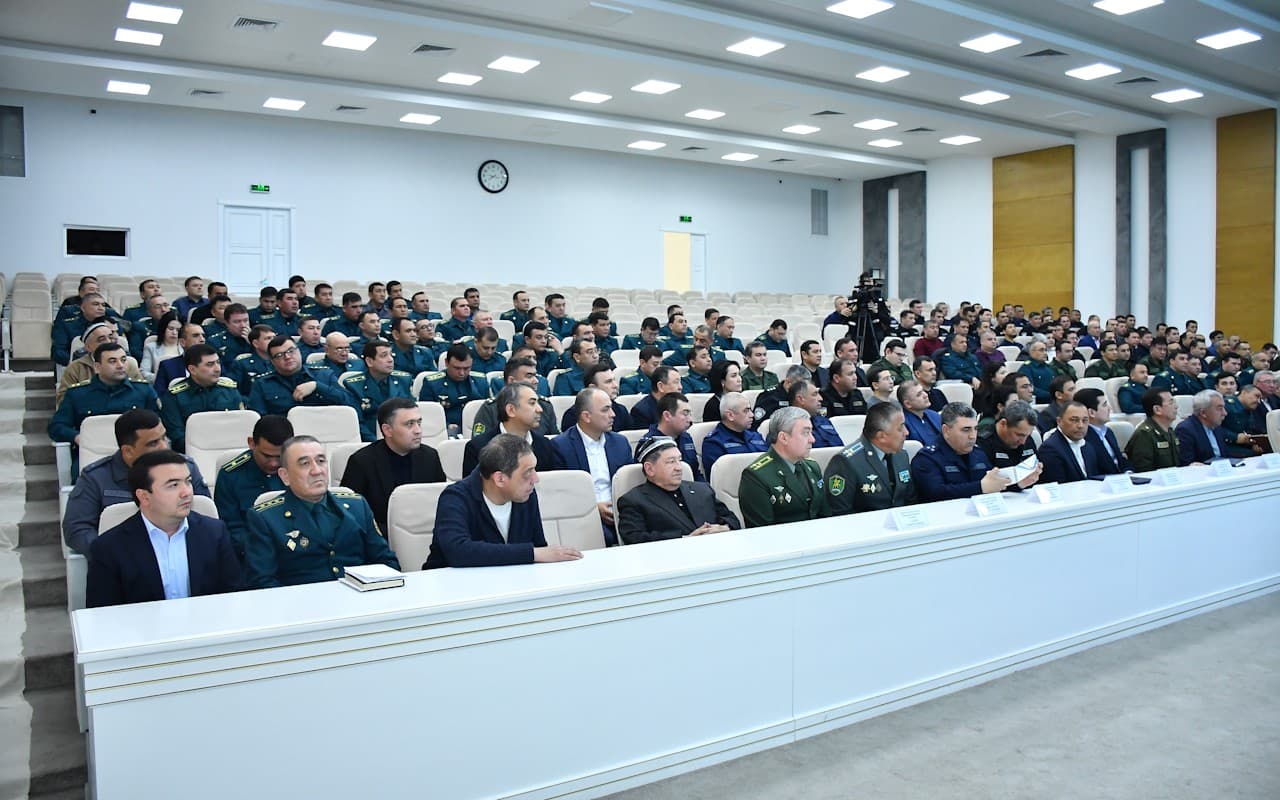 Toshkent shahar Ichki ishlar bosh boshqarmasida jamoat xavfsizligini hamda kriminogen vaziyatni barqarorligini taʼminlash masalalariga oid tezkor yigʻilish oʻtkazildi