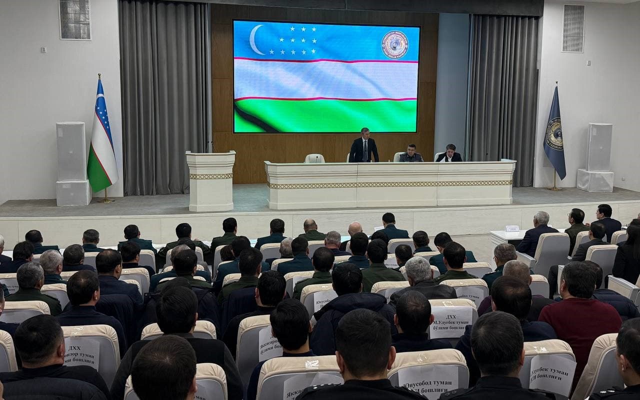 Toshkent shahar Ichki ishlar bosh boshqarmasida jamoat xavfsizligini hamda kriminogen vaziyatni barqarorligini taʼminlash masalalariga oid tezkor yigʻilish oʻtkazildi