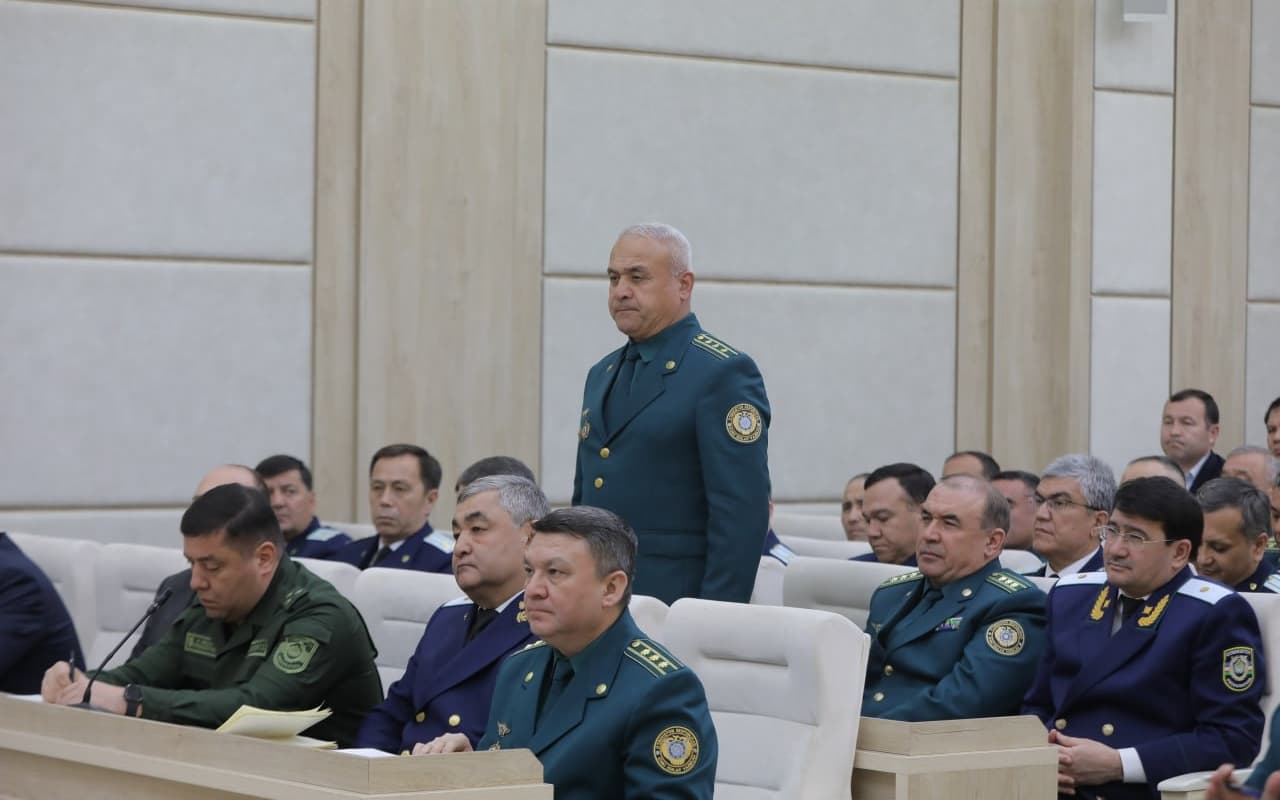 Ichki ishlar vazirligida soha faoliyatini takomillashtirishga oid tezkor yigʻilish oʻtkazildi