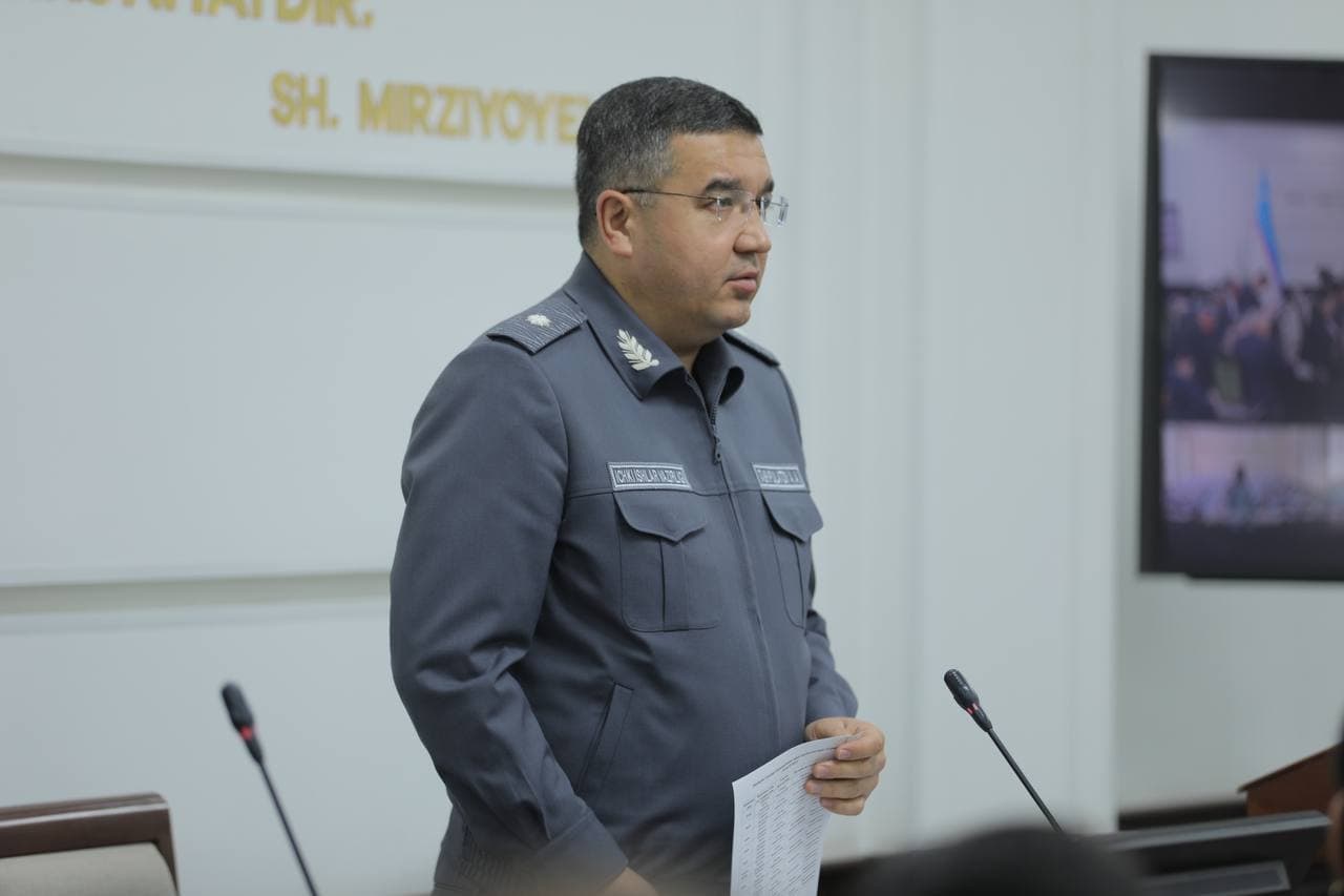 Сирдарё вилоятида Ички ишлар вазири иштирокида халқ депутатлари вилоят Кенгашининг навбатдан ташқари сессияси бўлиб ўтди