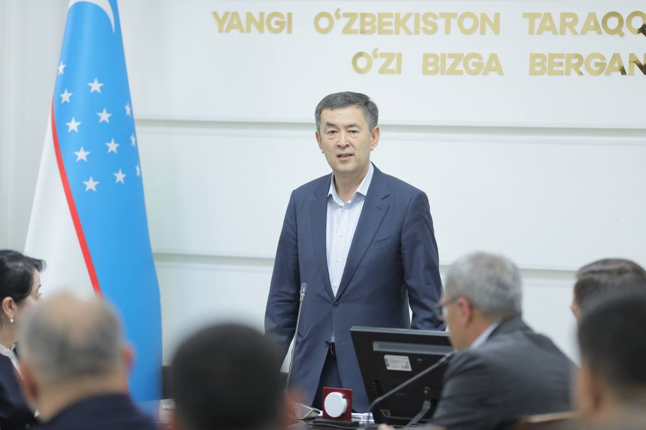 Сирдарё вилоятида Ички ишлар вазири иштирокида халқ депутатлари вилоят Кенгашининг навбатдан ташқари сессияси бўлиб ўтди