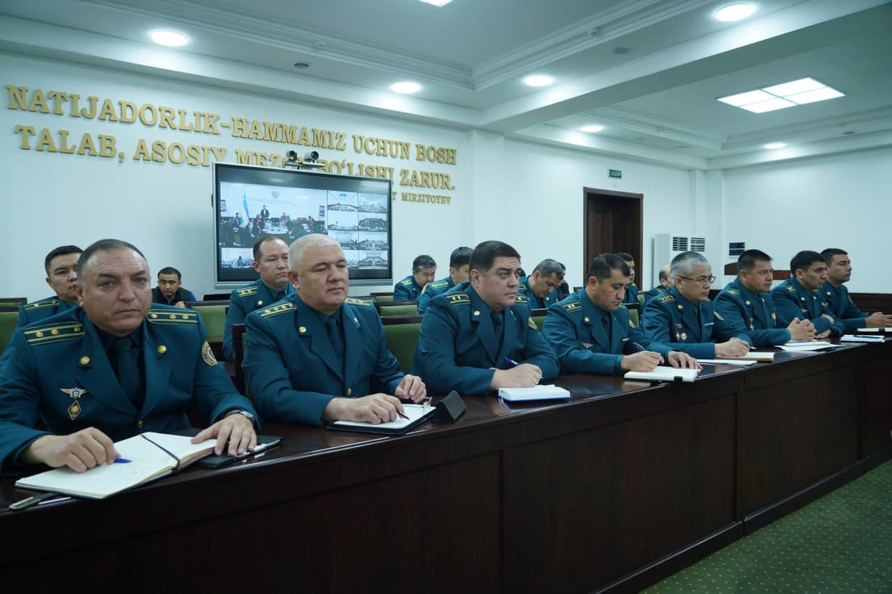 Сирдарё вилоятида Ички ишлар вазири иштирокида халқ депутатлари вилоят Кенгашининг навбатдан ташқари сессияси бўлиб ўтди