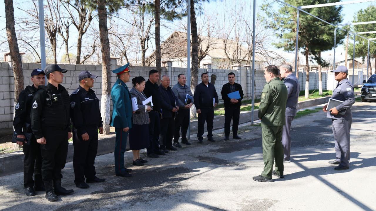 Сурхондарё вилояти масъуллари томонидан Президентимизнинг 2025 йил 3 январь кунидаги ПҚ-1-сон қарорлари ижроси бўйича ишлар Узун туманида ўрганилди