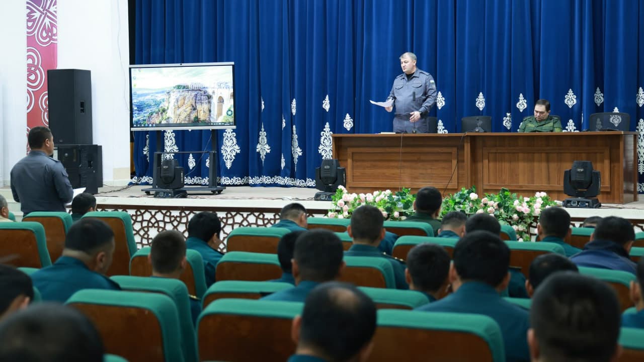 Сурхондарё вилояти масъуллари томонидан Президент қарори ижроси юзасидан ўрганишлар Қумқўрғон ва Жарқўрғон туманларида давом эттирилди