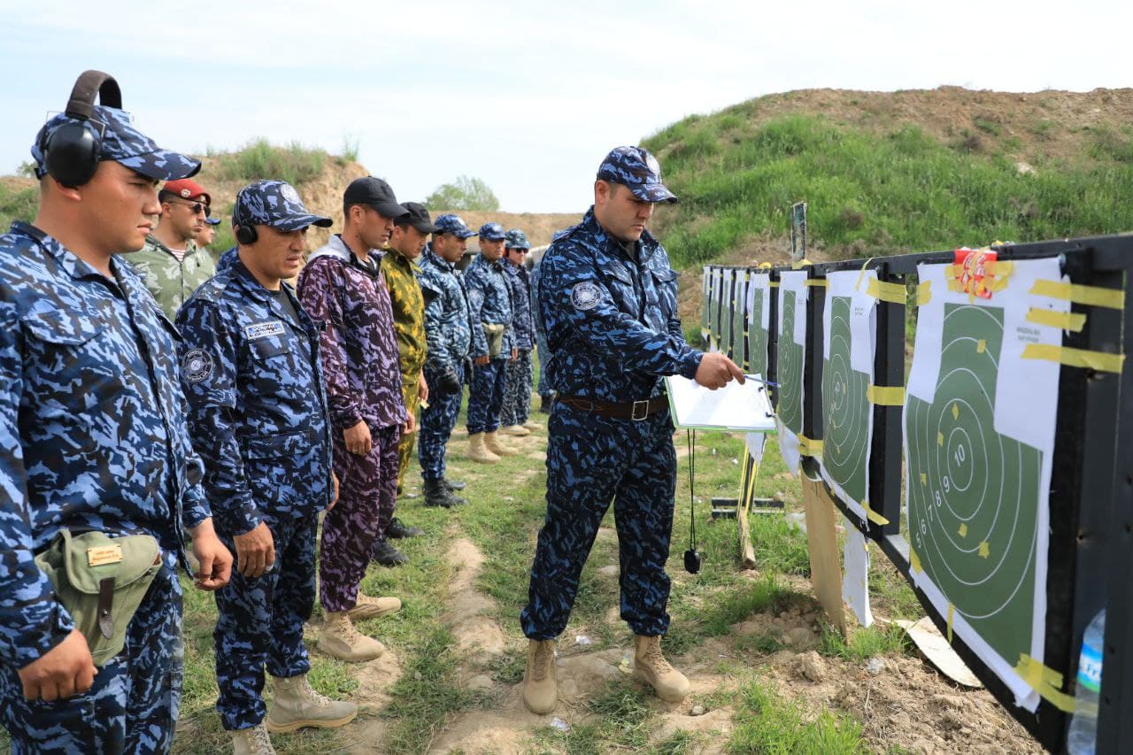 IIV Qorovul qoʻshinlari qoʻmondonligiga qarashli Birlashgan dala oʻquv markazida jangovar quroldan oʻq otish sport turi boʻyicha “Qoʻshin birinchiligi” musobaqasi boʻlib oʻtdi