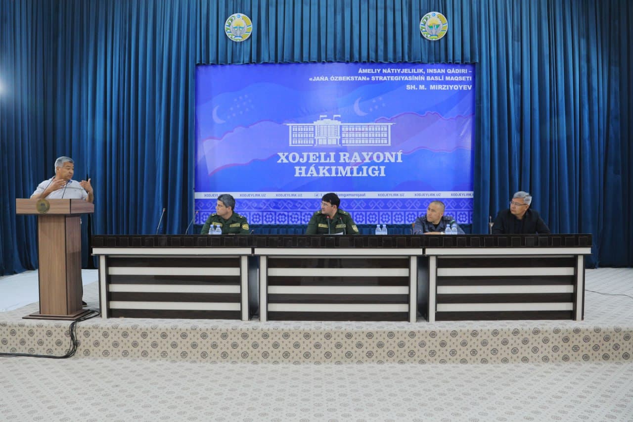 Qoraqalpogʻiston Respublikasi Xoʻjayli tumanida vazifalar ijrosi tanqidiy muhokama qilindi