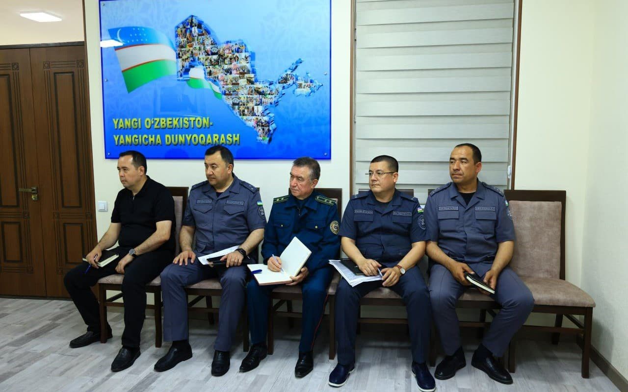 Namangan viloyati IIB binosida boshqarma rahbariyatining fuqarolar uchun qabuli oʻtkazildi