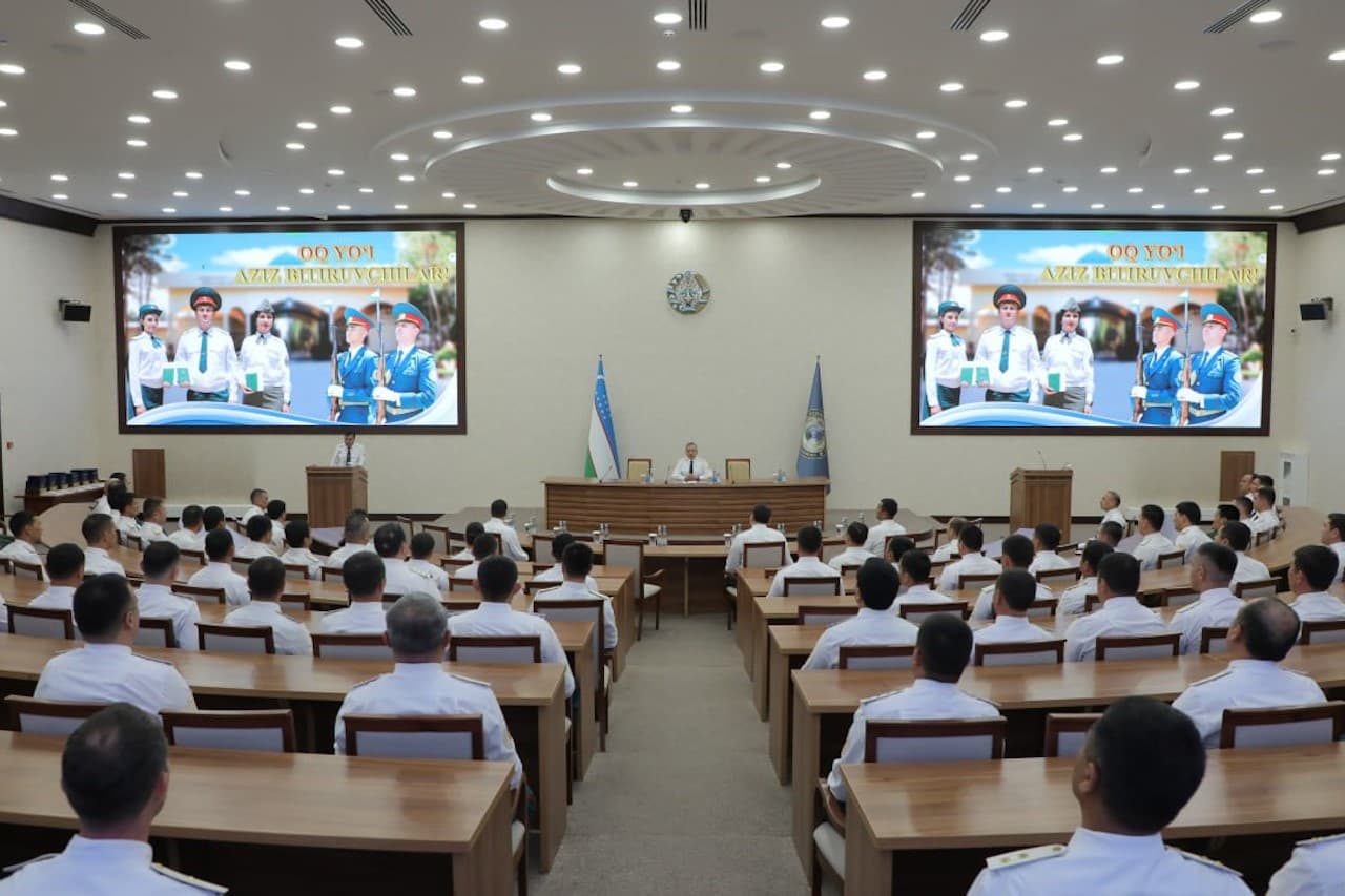 В Академии МВД прошло мероприятие, посвященное церемонии выпуска слушателей заочного обучения