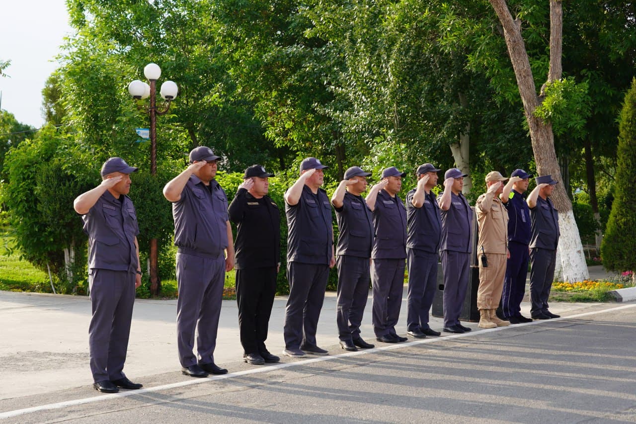 Nukus shahrida “Xavfsiz va sogʻlom yurt” tezkor-profilaktik tadbiri hamda “Hamkor” tadbiri doirasida Ichki ishlar organlari va Milliy gvardiya xodimlarining maxsus yigʻini oʻtkazildi