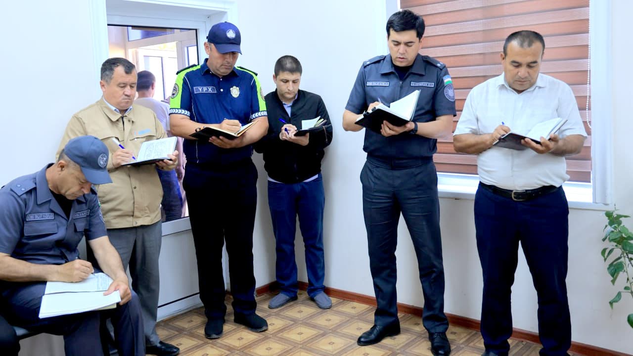 Buxoro viloyatining Gʻijduvon tumanida aholi muammolari yechimiga bagʻishlangan sayyor qabul oʻtkazildi