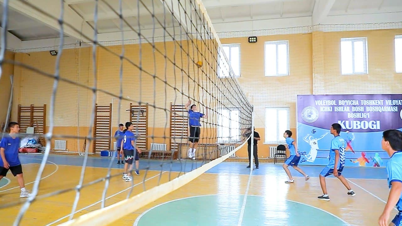 Мактаб ўқувчилари ўртасида волейбол бўйича «Тошкент вилояти ИИББ бошлиғи кубоги» ўтказилди