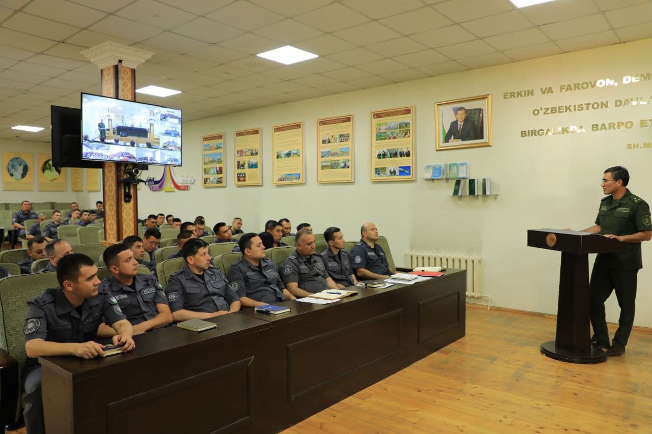 IIV Qorovul qoʻshinlari qoʻmondonligida joriy yilning aprel oyi yakuniga bagʻishlangan harbiy intizom, huquqbuzarlik va jinoyatchilik ahvoli yuzasidan tahliliy yigʻilish boʻlib oʻtdi