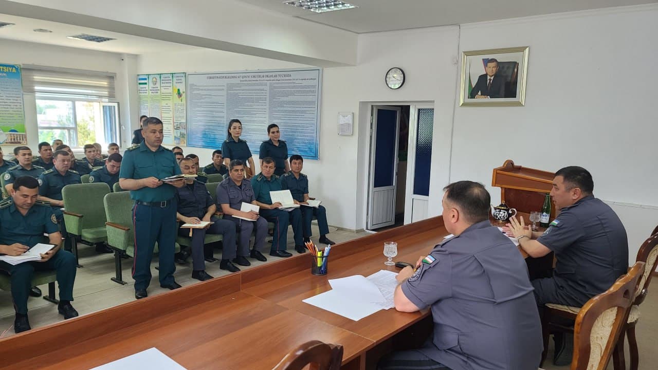 Navoiy viloyatida vazirlik ishchi guruhi tomonidan aniqlangan kamchiliklar yuzasidan muhokamalar oʻtkazilmoqda