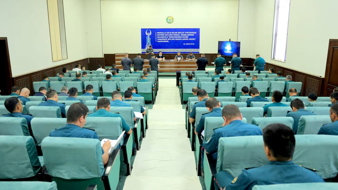 Buxoro viloyatining eng olis hududi hisoblangan Olot tumanida davlatimiz rahbarining PQ-1-son Qarori ijrosini taʼminlash borasida amalga oshirilayotgan ishlar joyiga chiqib oʻrganildi