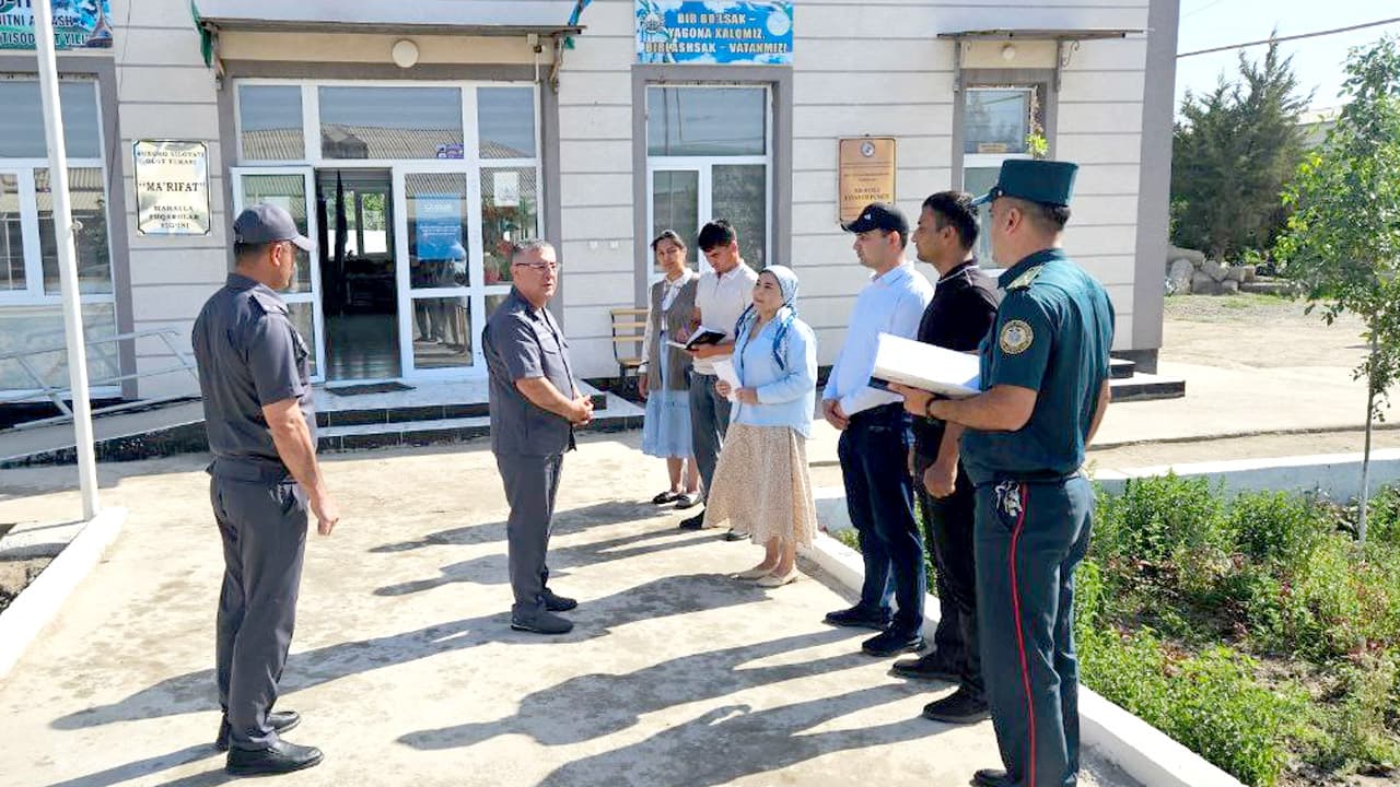Buxoro viloyatining eng olis hududi hisoblangan Olot tumanida davlatimiz rahbarining PQ-1-son Qarori ijrosini taʼminlash borasida amalga oshirilayotgan ishlar joyiga chiqib oʻrganildi
