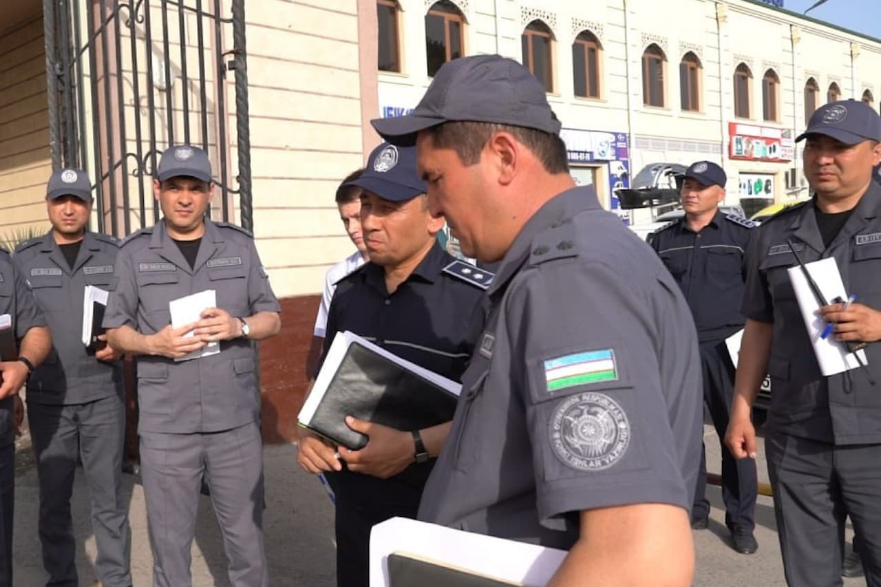 Samarqand shahridagi “Qizil” toifadagi mahallalarda xavfsiz muhitni yaratish boʻyicha amalga oshirilayotgan ishlar oʻrganildi