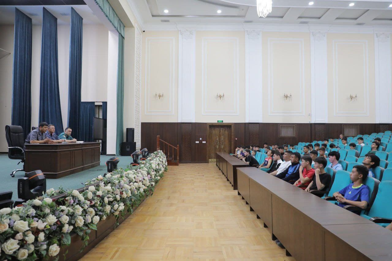 Yoshlar oʻrtasida vatanparvarlik, qonunlarga hurmat va sogʻlom turmush tarzini shakllantirish maqsadida Ichki ishlar vazirligiga biriktirilgan maktab oʻquvchilari ishtirokida qator tarbiyaviy va sport tadbirlari tashkil etildi