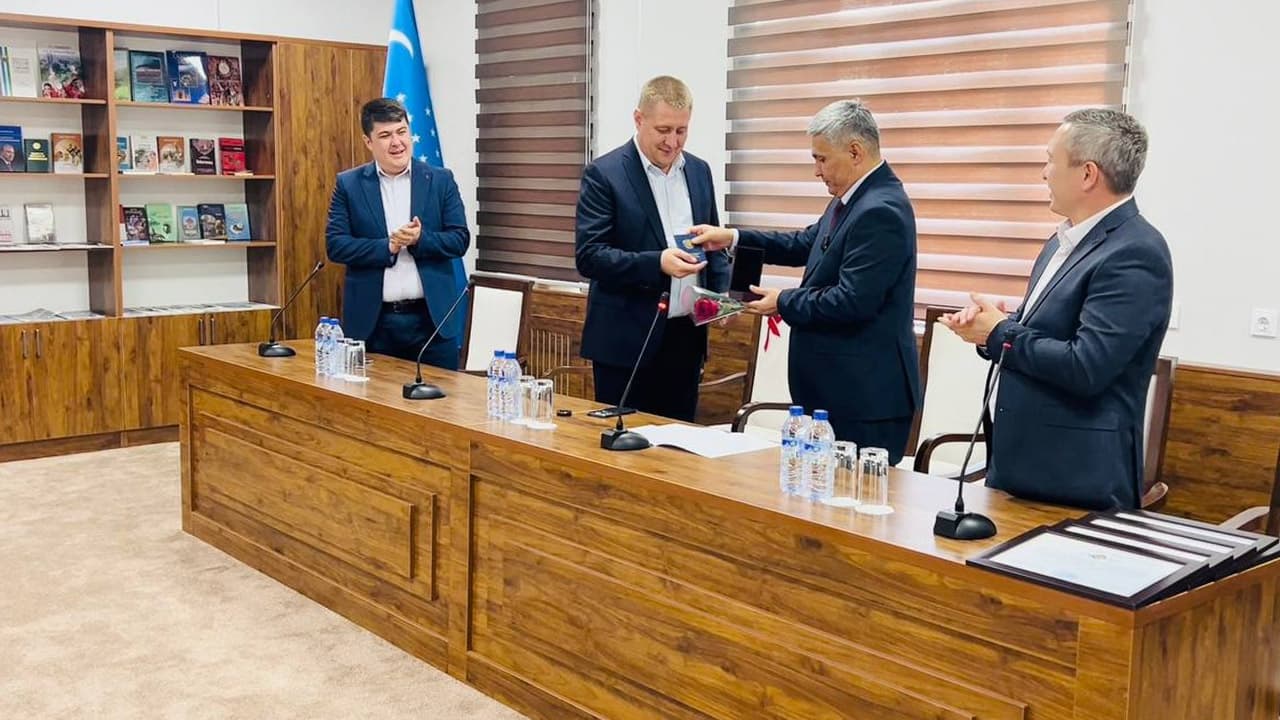 Oʻzbekiston Respublikasi axborot-kommunikatsiya texnologiyalari sohasi xodimlari kuni munosabati bilan IIV “Xavfsiz shahar” markazining qator xodimlari taqdirlandi