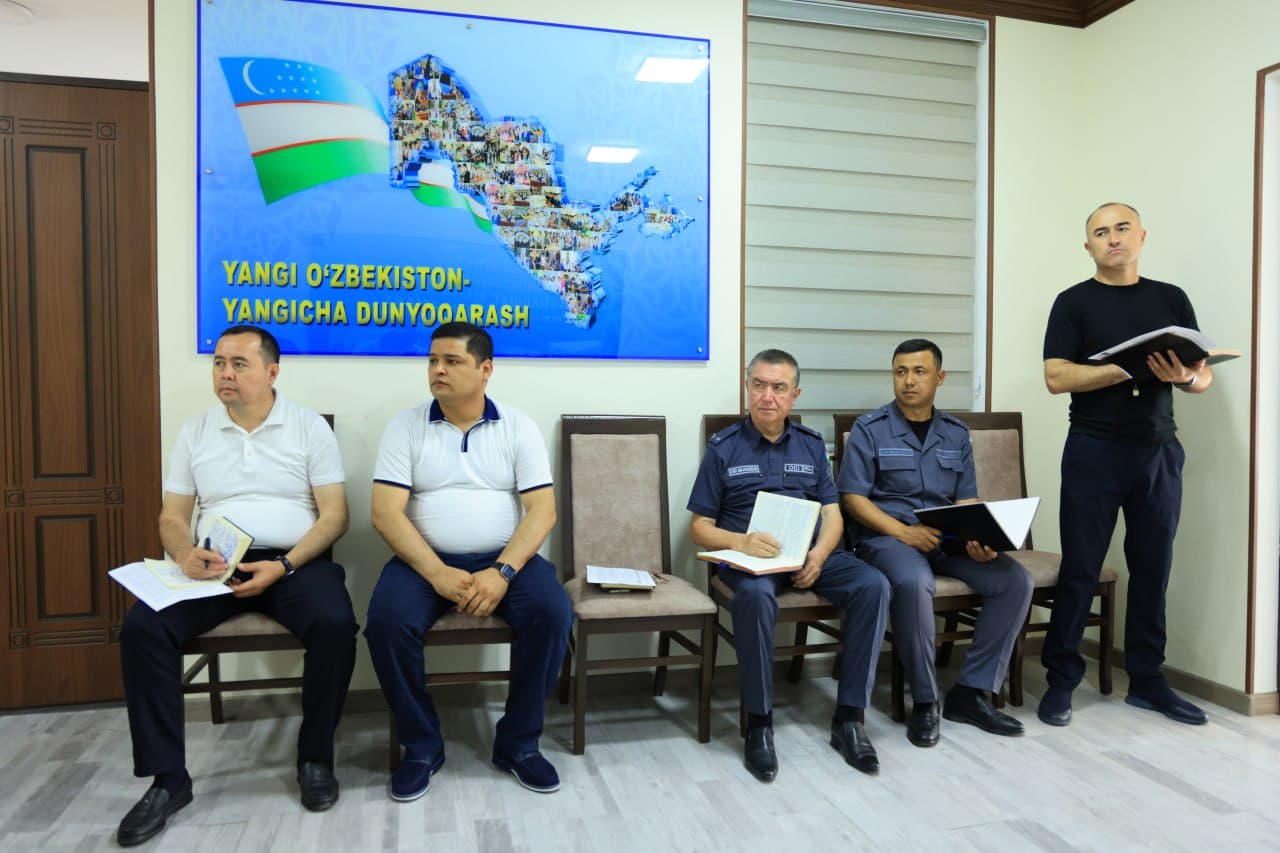 Namangan viloyati IIB binosida boshqarma rahbariyatining fuqarolar uchun qabuli oʻtkazildi