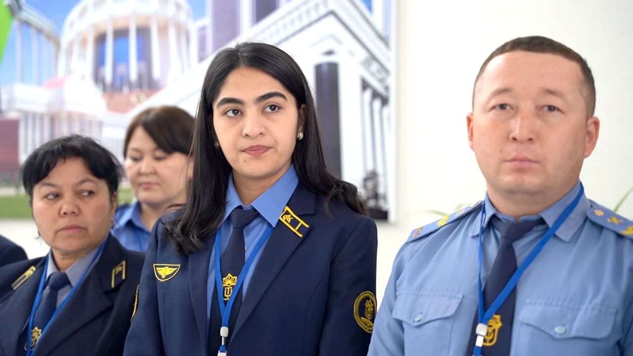 Руководство Министерства внутренних дел посетило железнодорожную станцию города Чирчик Ташкентской области