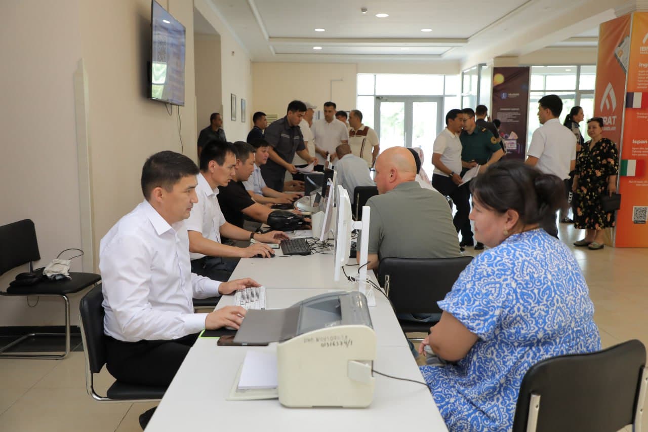 Qoraqalpogʻiston Respublikasi Nukus shahrida aholi uchun ommaviy sayyor qabul tashkil etildi