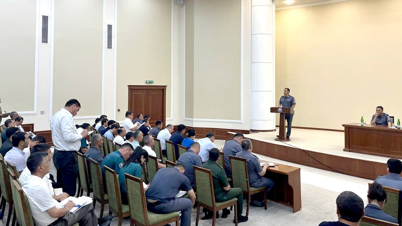 IIV ishchi guruhi tomonidan Namanganda jinoyatchilikning oldini olish va xavfsiz muhit yaratish masalalari muhokama qilindi