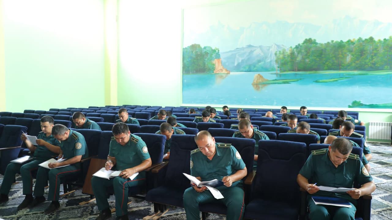 “Obod va xavfsiz mahalla: Profilaktika inspektorlari malakasini oshirishga qaratilgan sayyor mashgʻulotlar oʻtkazildi“