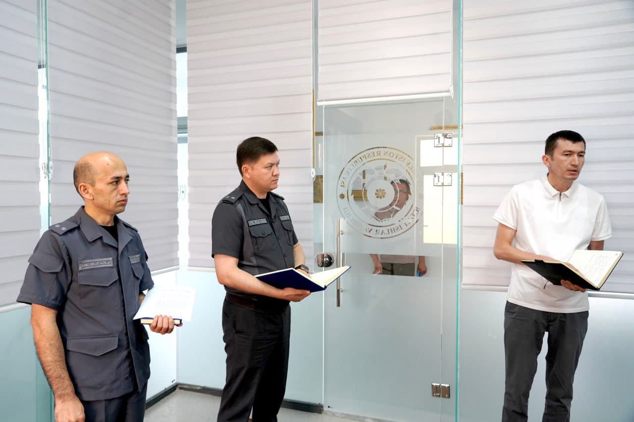 Sirdaryo viloyati Ichki ishlar boshqarmasida fuqarolar murojaatiga bagʻishlangan qabul boʻlib oʻtdi