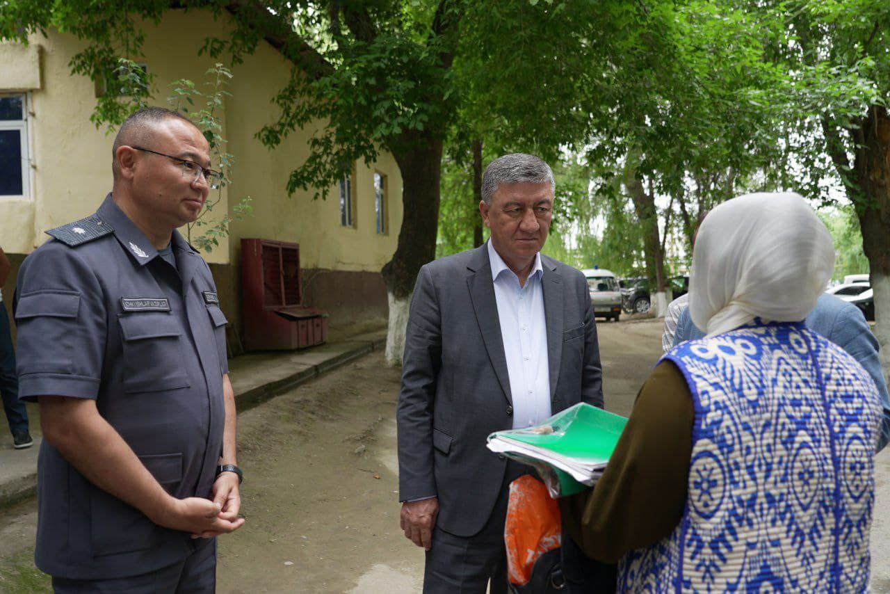 Очередной выездной прием Республиканской рабочей группы для физических и юридических лиц был организован в Ферганском районе
