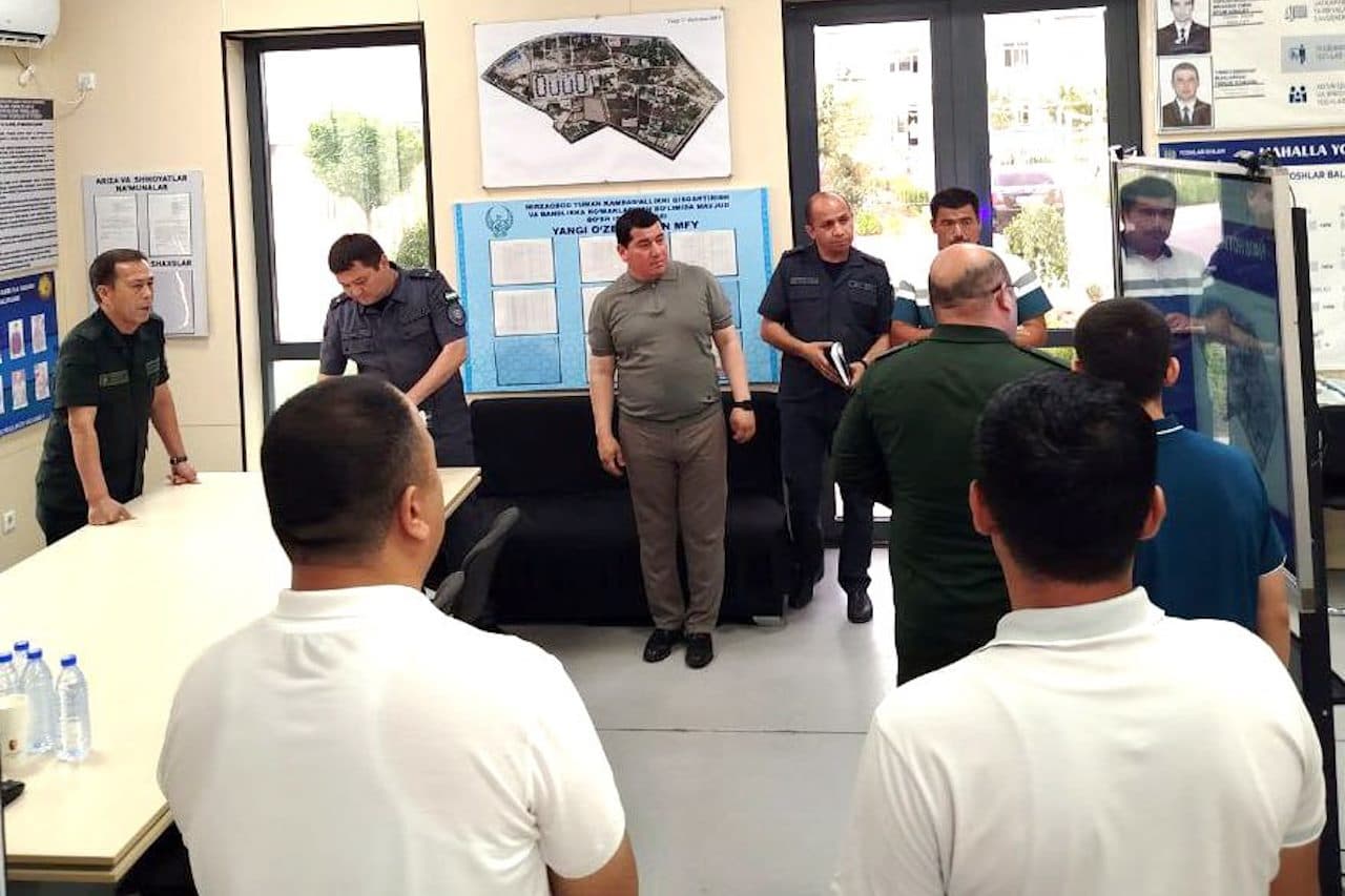 Sirdaryo viloyati Mirzaobod tumanida jinoyat va huquqbuzarliklarning barvaqt oldini olish borasida amalga oshirilayotgan ishlar oʻrganildi