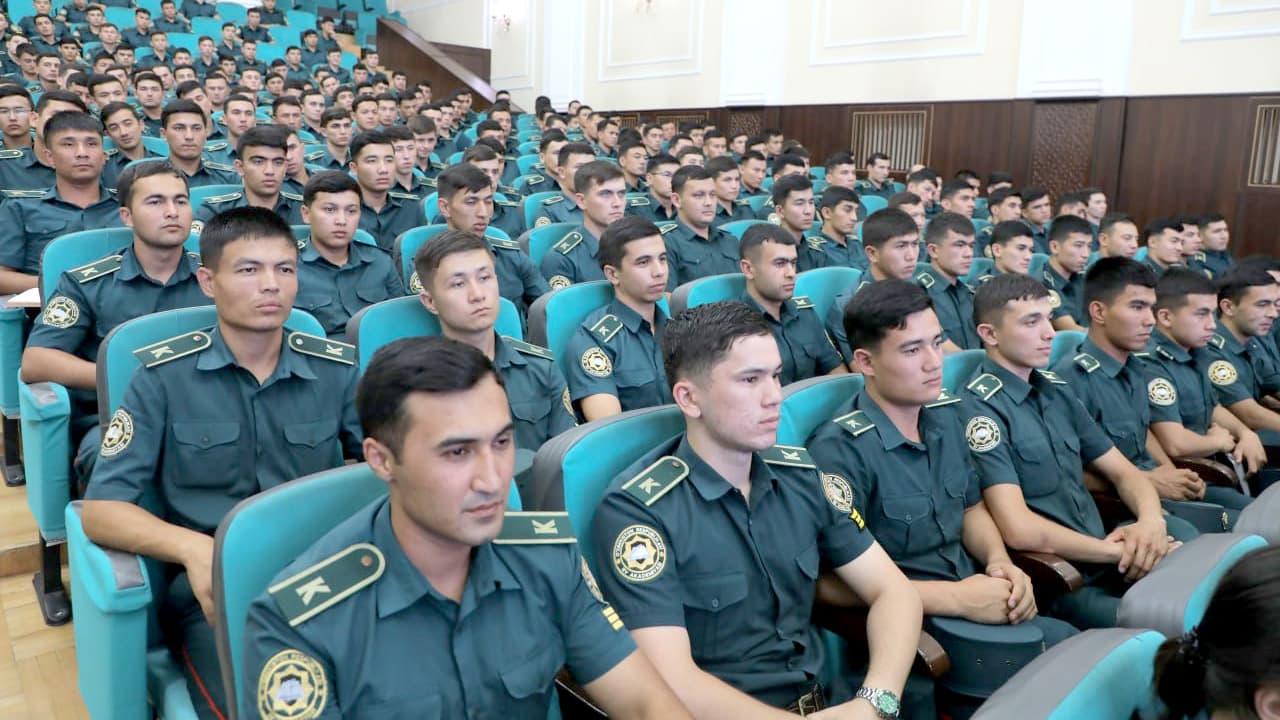 В Академии МВД состоялся «круглый стол» на тему противодействия экстремизму и терроризму