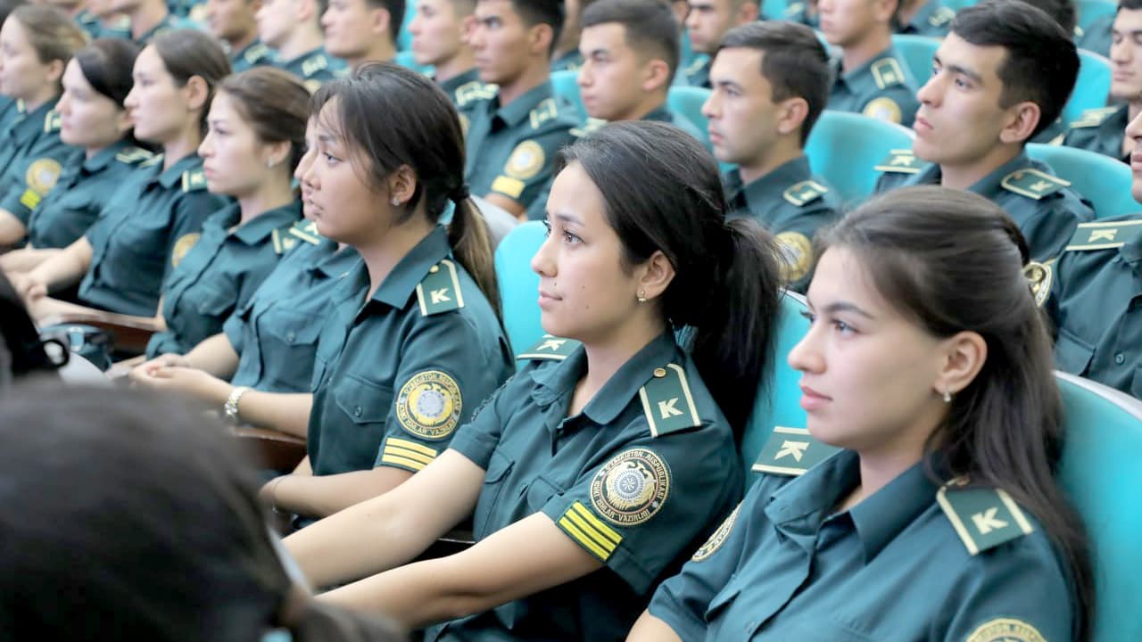 В Академии МВД состоялся «круглый стол» на тему противодействия экстремизму и терроризму