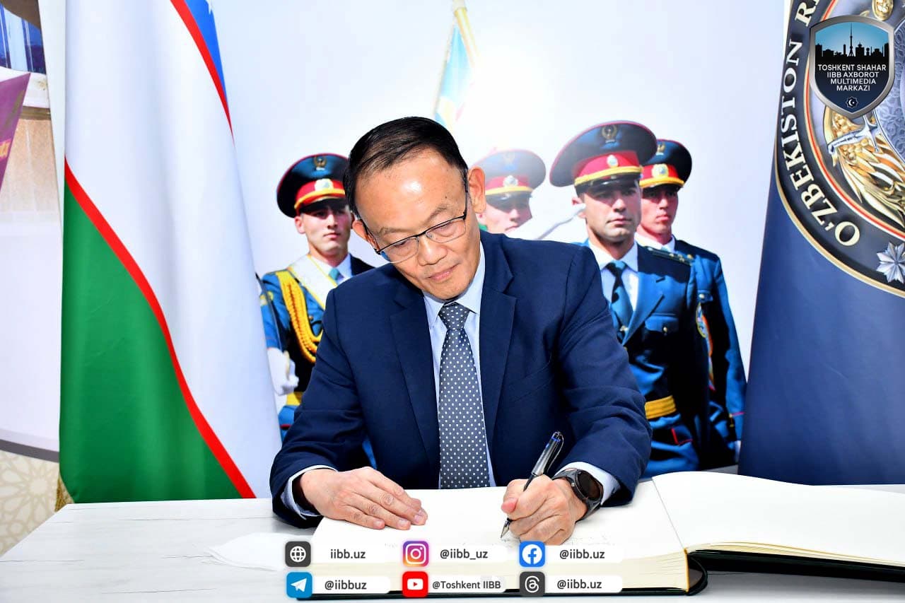 Представители полиции Сингапура нанесли визит в ГУВД города Ташкента