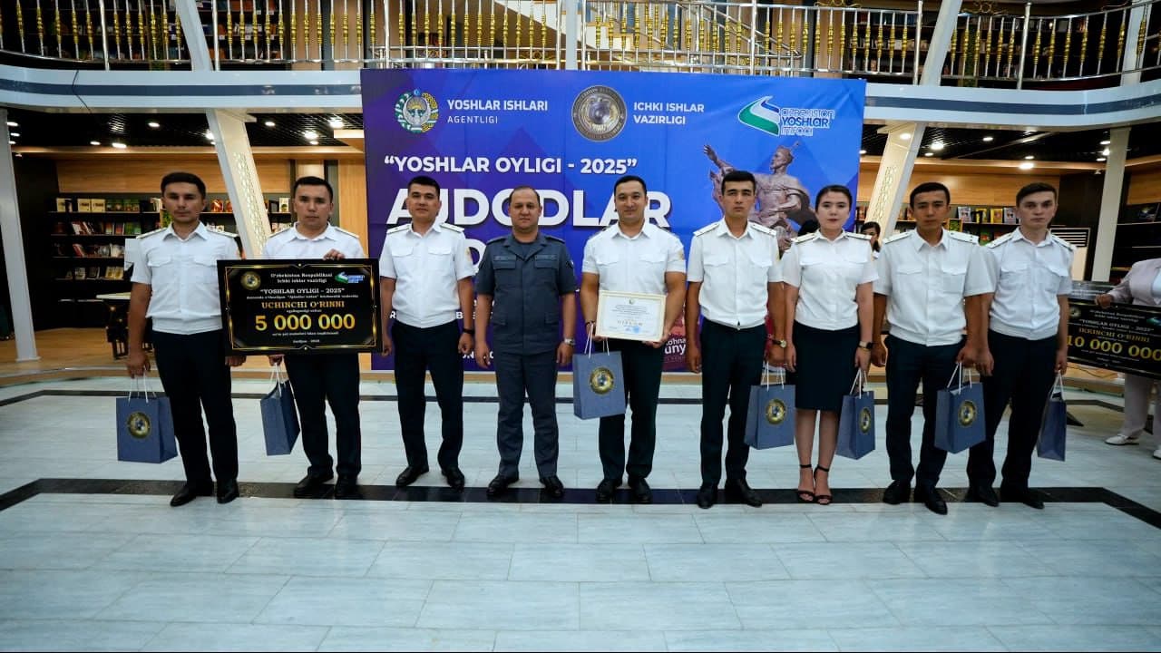 Andijon viloyatida “Yoshlar oyligi” doirasida yosh xodimlar oʻrtasida “Ajdodlar izidan” kitobxonlik tanlovining respublika bosqichi oʻtkazildi