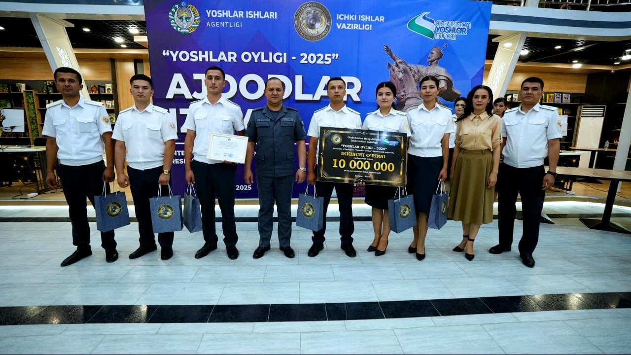 Andijon viloyatida “Yoshlar oyligi” doirasida yosh xodimlar oʻrtasida “Ajdodlar izidan” kitobxonlik tanlovining respublika bosqichi oʻtkazildi