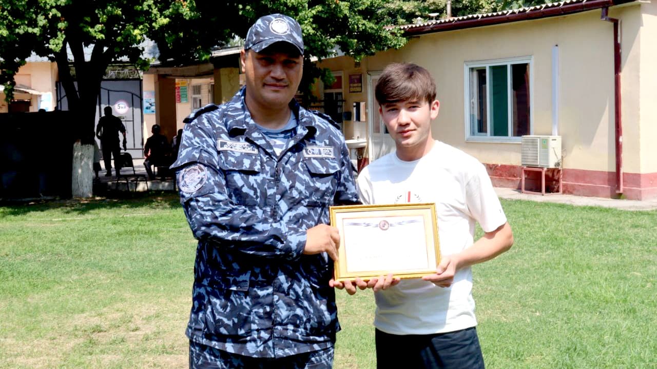 Dolzarb 90 kunlik va yoshlar oyligi doirasida IIV Qorovul qoʻshinlariga qarashli Andijon viloyatida joylashgan 7553-harbiy qismda yoshlar uchun “Ochiq eshiklar“ kuni tashkil etildi