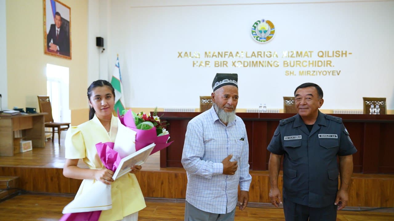 Qashqadaryo viloyat ichki ishlar organlarida xizmat qilayotgan xodimlarning farzandlariga tavsiyanomalar topshirildi