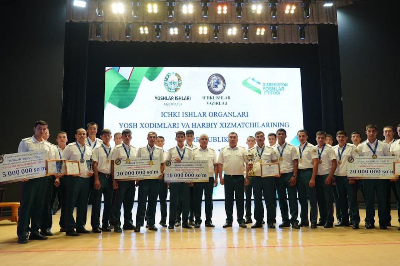 Навоий вилоятида ўтказилган “Ички ишлар органлари ёш ходимлари ва ҳарбий хизматчиларининг V республика ёшлар форуми“ ғолиб ва совриндорларини тантанали тақдирлаш маросими бўлиб ўтди