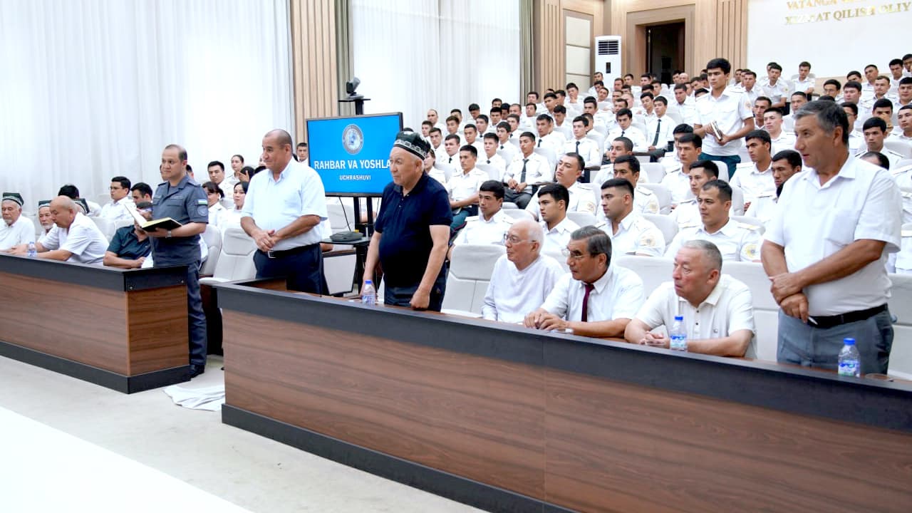 “Yoshlar oyligi” doirasida Andijon viloyati IIB rahbariyati yosh xodimlar bilan uchrashuv oʻtkazdi