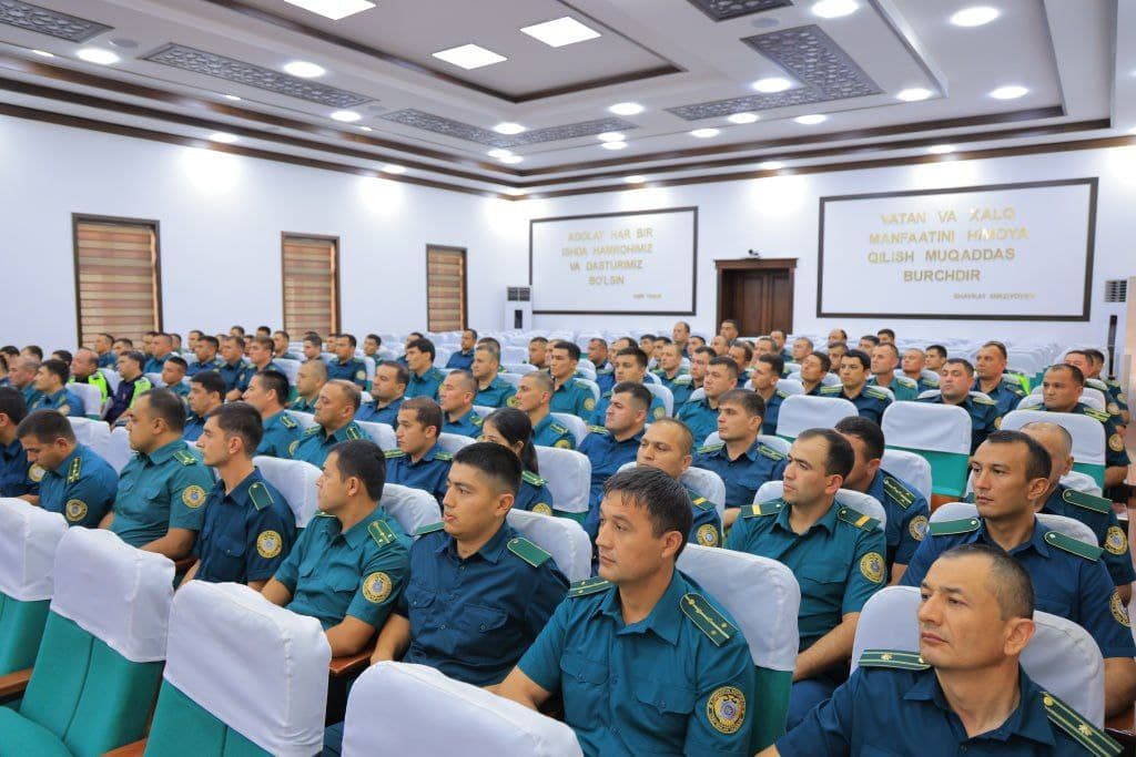 Buxoro viloyati IIBda kadrlar bilan ishlash va intizom masalalari koʻrib chiqildi