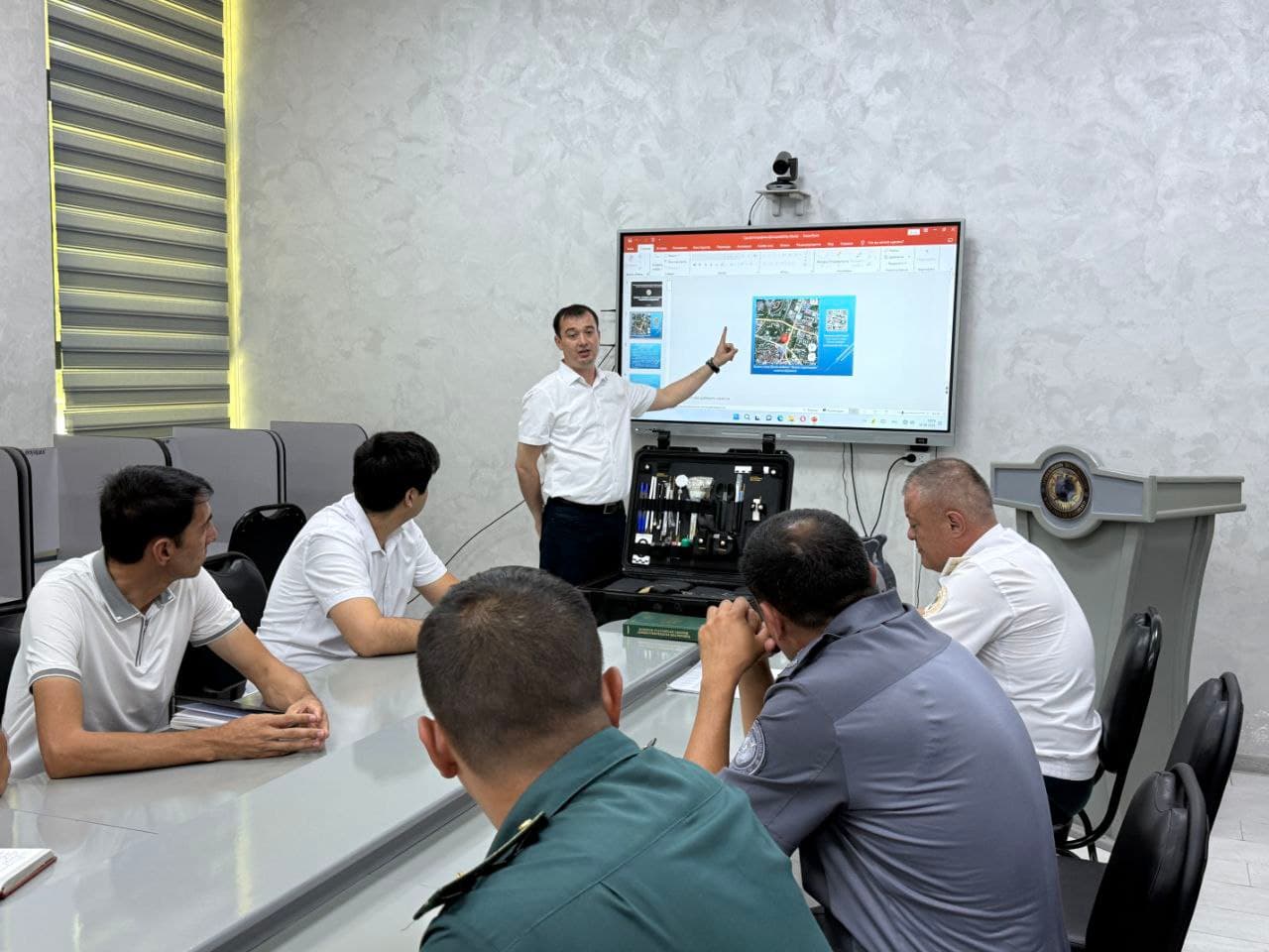 Навоийда эксперт-криминалистика ходимларининг касбий малака ва кўникмаларини ошириш мақсадида ўқув машғулоти ташкил этилди