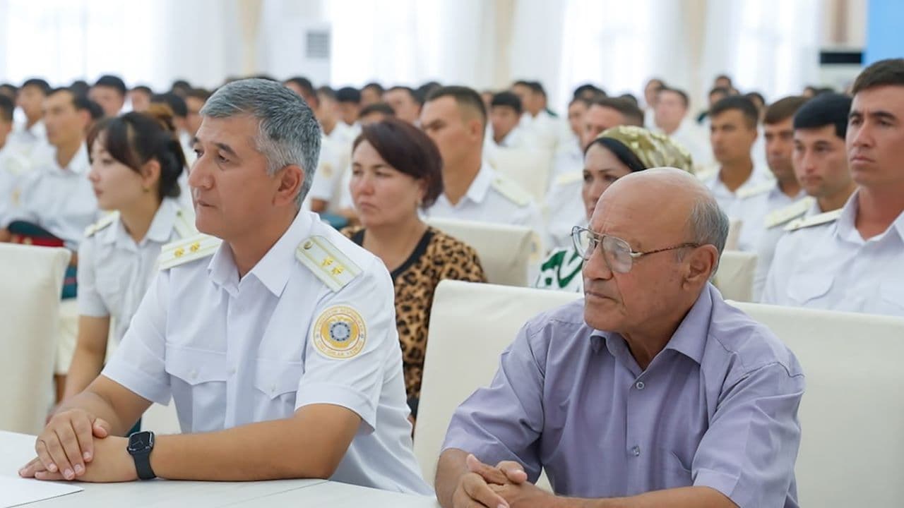 Qashqadaryo viloyati IIB rahbariyati ishtirokida “Rahbar va yoshlar” uchrashuvi boʻlib oʻtdi