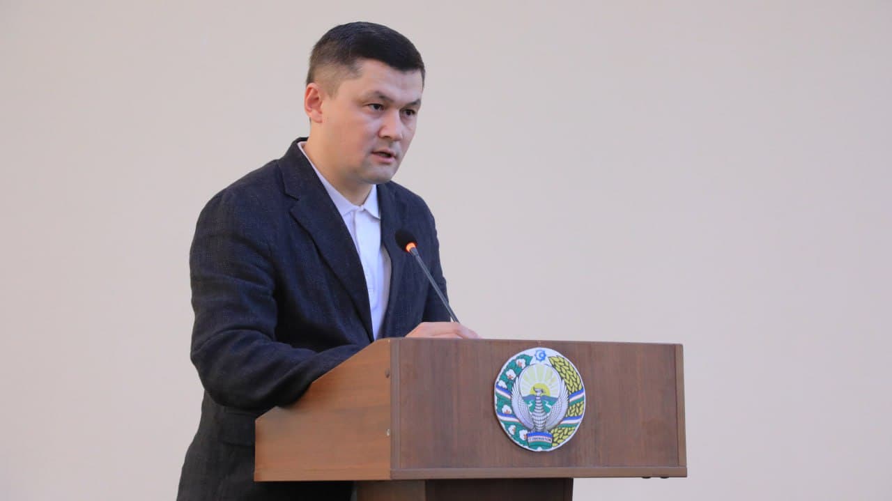 Jizzax viloyatida otaliqqa olingan yoshlar bilan olib borilayotgan ishlar tahlil qilindi