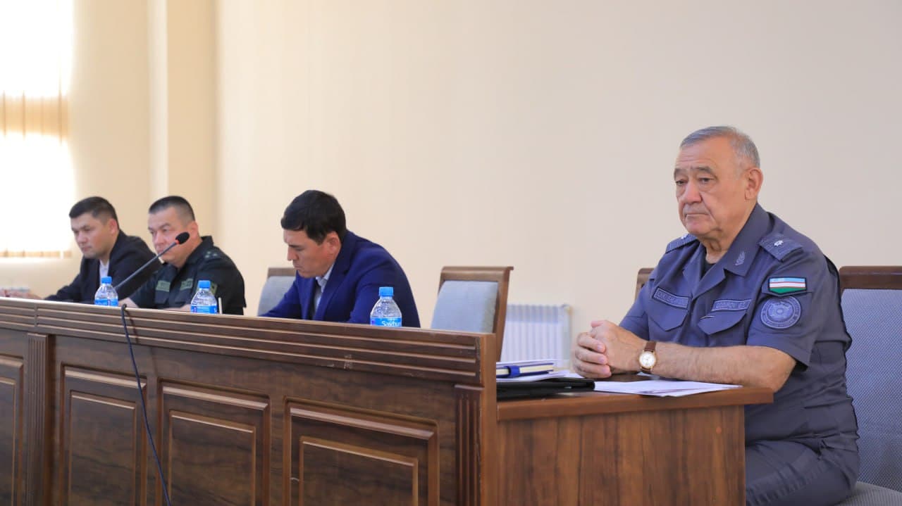Jizzax viloyatida otaliqqa olingan yoshlar bilan olib borilayotgan ishlar tahlil qilindi