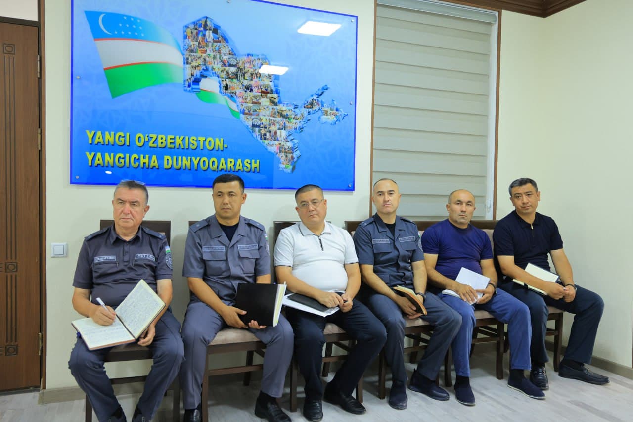 В здании УВД Наманганской области состоялся прием граждан руководством управления